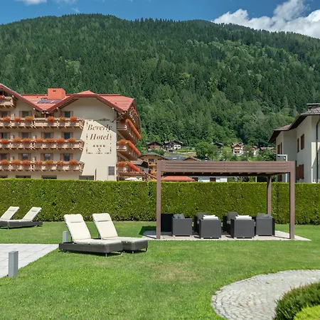 Beverly Alps Hotel & Spa-3